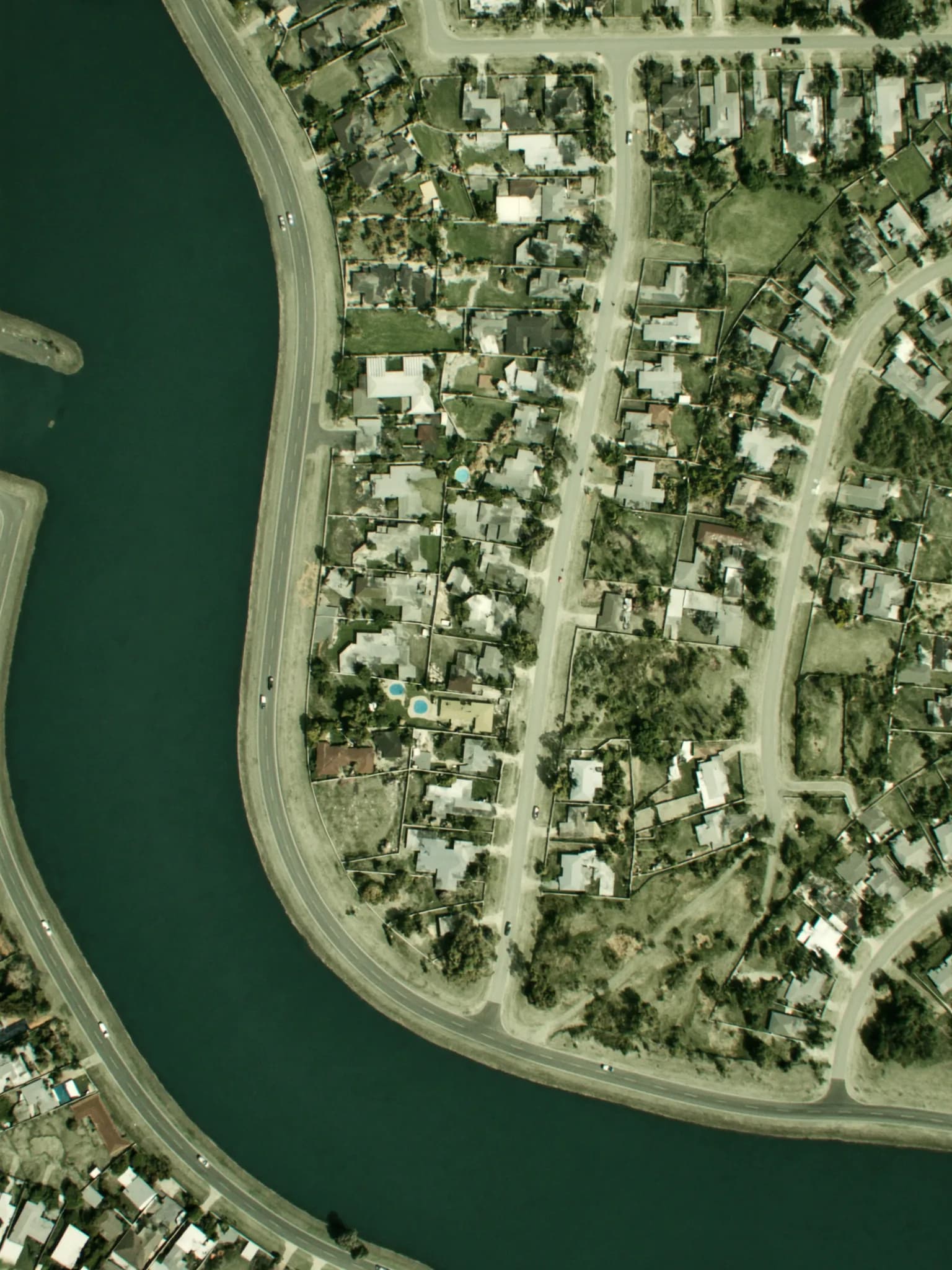 Satellite crop of the lot